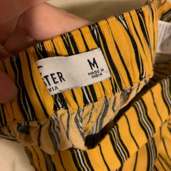 Hollister Flair pants - Picture 2 of 3